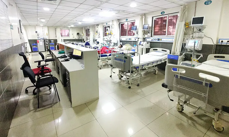 Intensive care unit at Trusted Multispeciality Hospital in Dhayari – Silver Birch Hospital