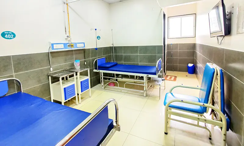 Semi private patient room at Trusted Multispeciality Hospital in Dhayari – Silver Birch Hospital